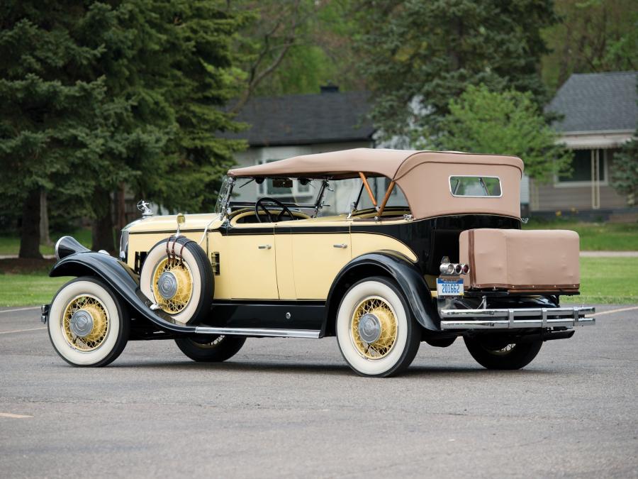  Pierce-Arrow Model B Sport Phaeton 1930 года  (фото 4 из 6)